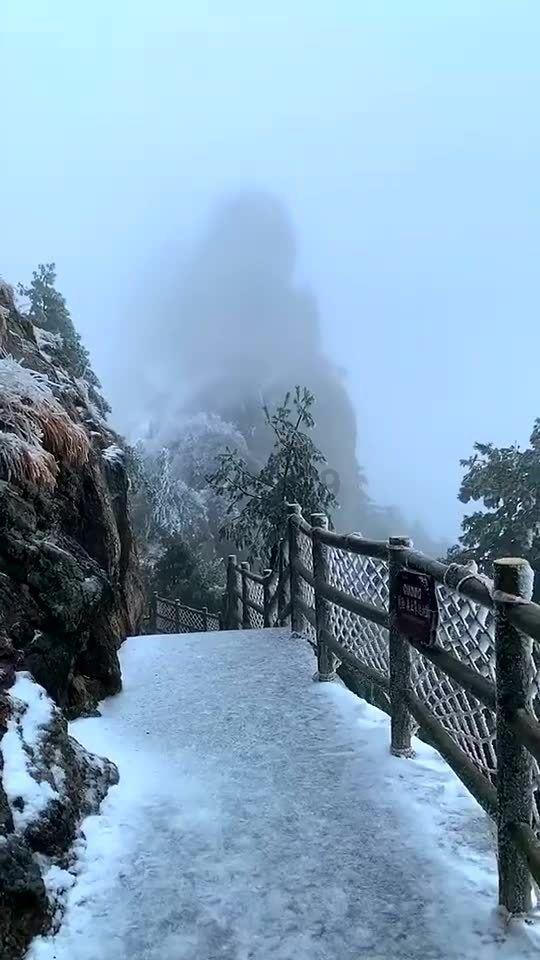 皇冠地下城
